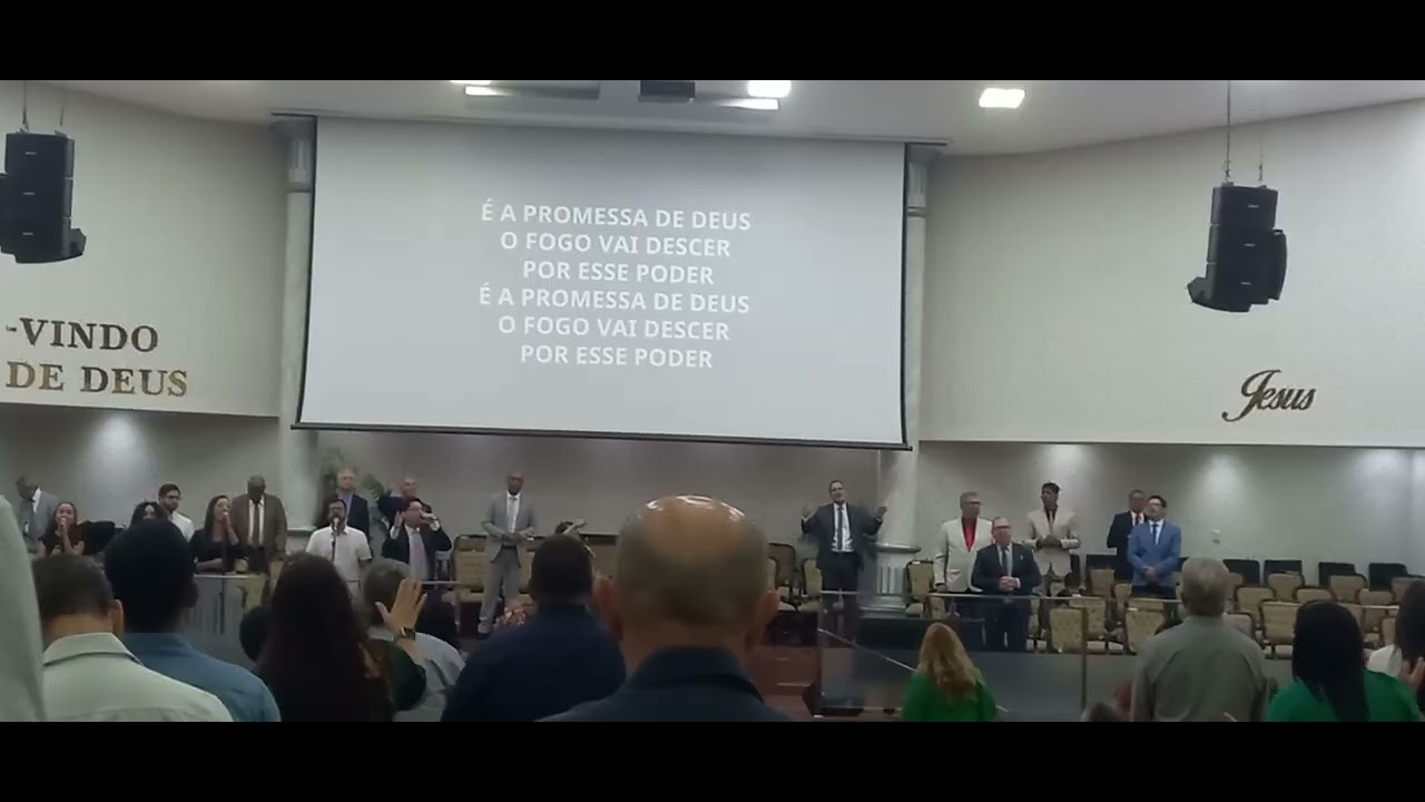 Música: 500 Graus.