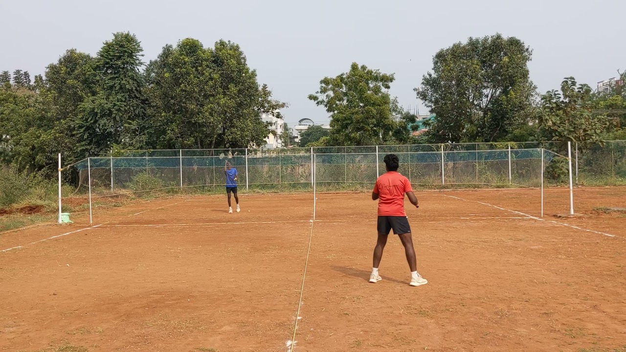ball badminton smashes practice video