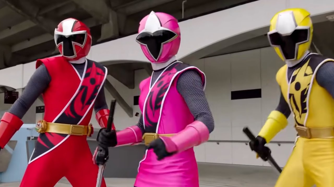 Dungeons and Megazords | Super Ninja Steel | Power Rangers Official