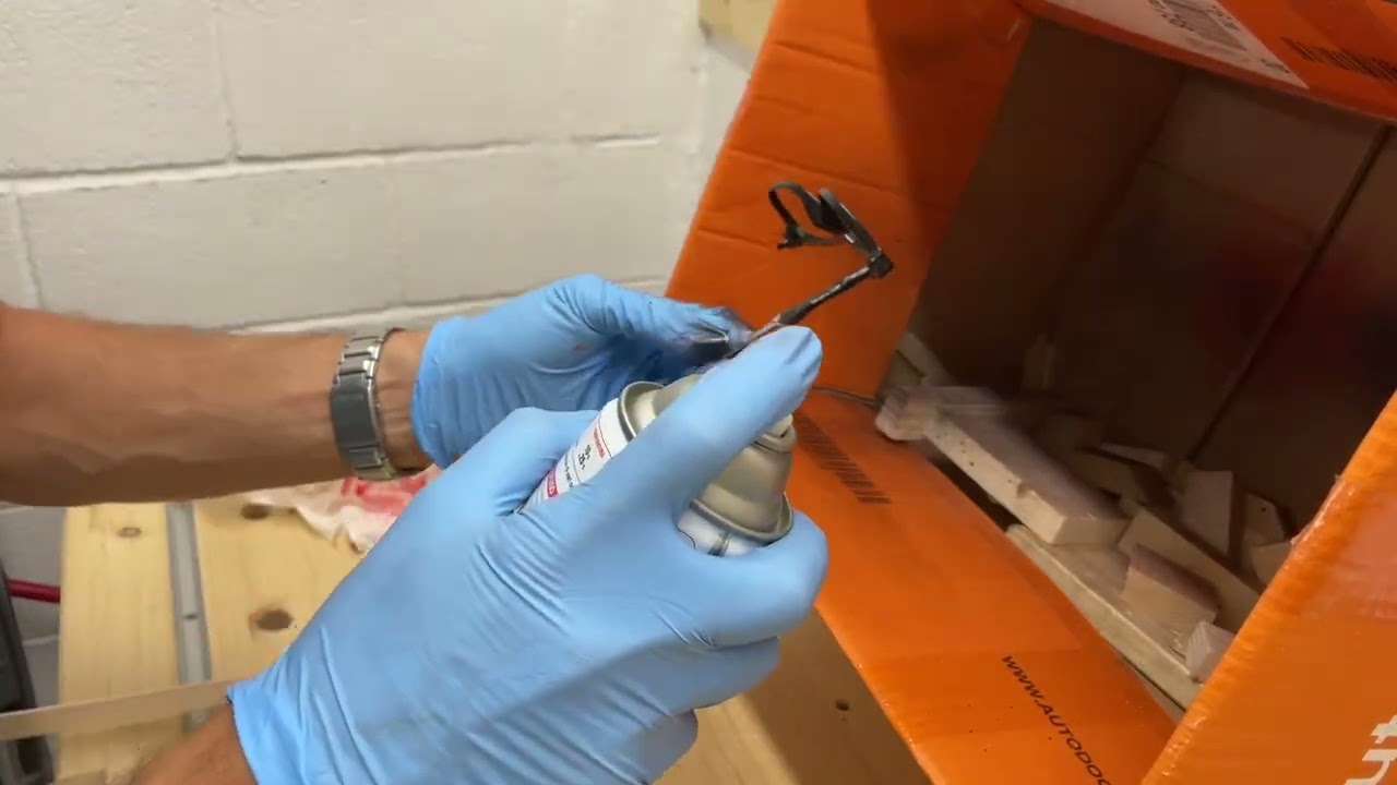 Restauro e personalizzazione di un paio di occhiali da sole - Rayban New Wayfarer