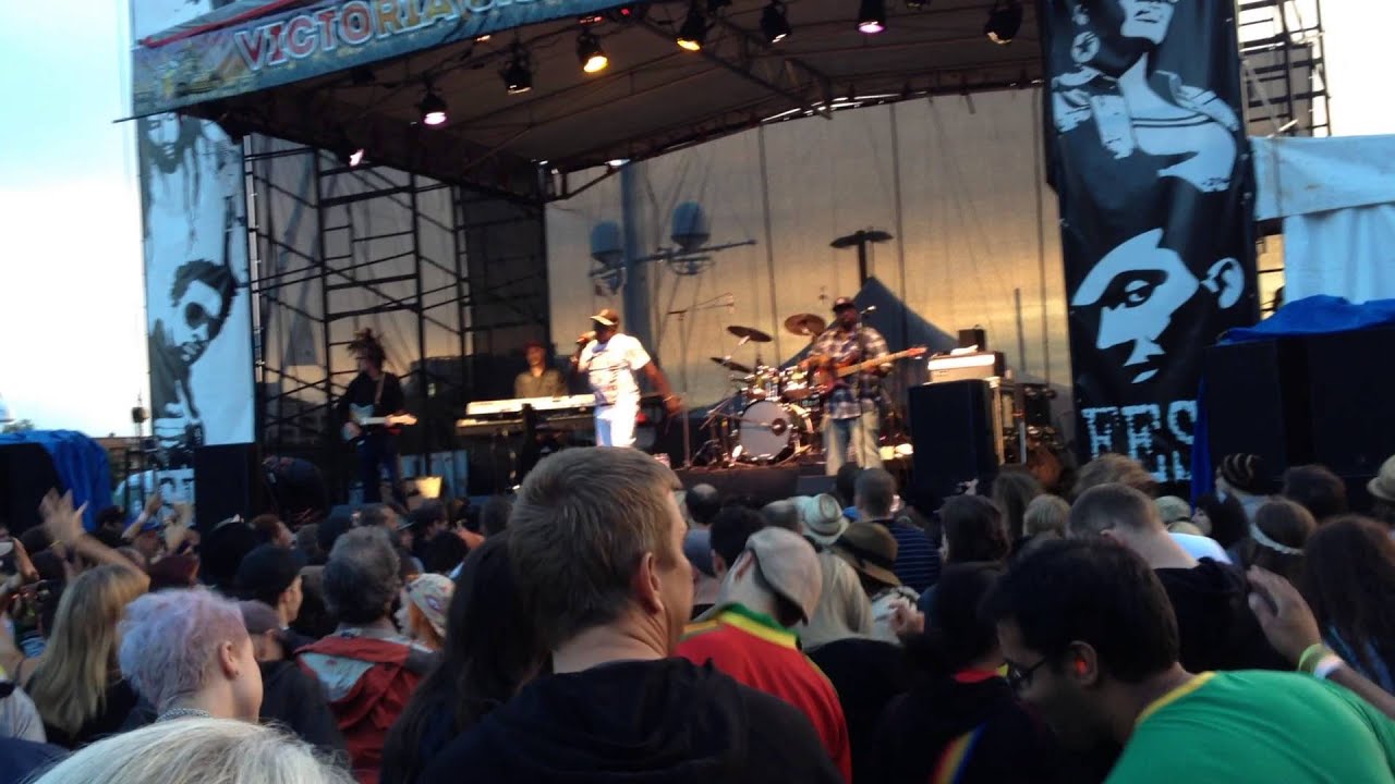 Barrington Levy - Too Experienced (Victoria Ska Fest 2014)