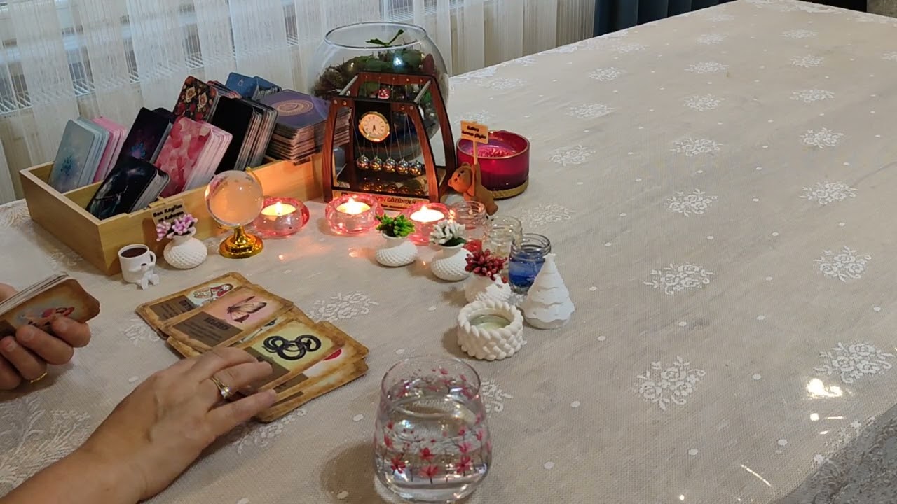 OLASI YAKIN GELECEKTE SİZLERİ NELER BEKLİYOR?🙏🌹☕ #tarot #keşfet 