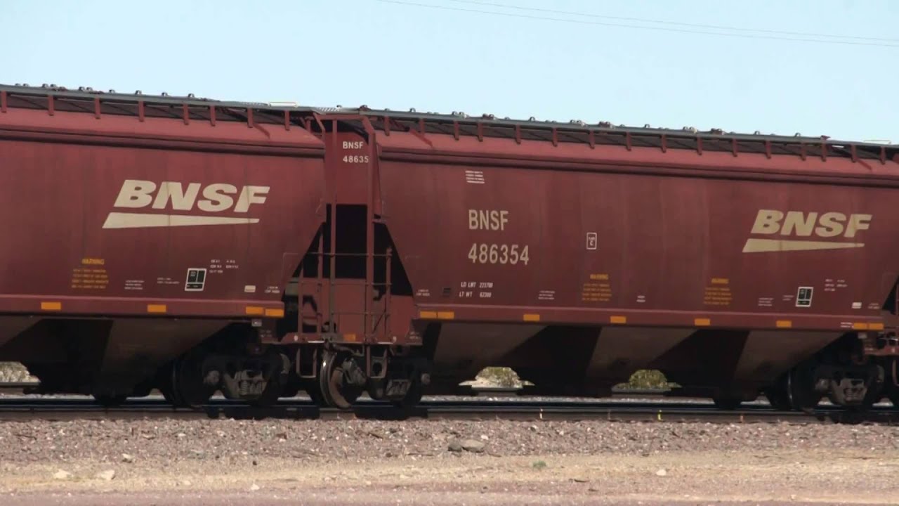 BNSF unit grain at Ash Hill wye, Ludlow CA 02APR13