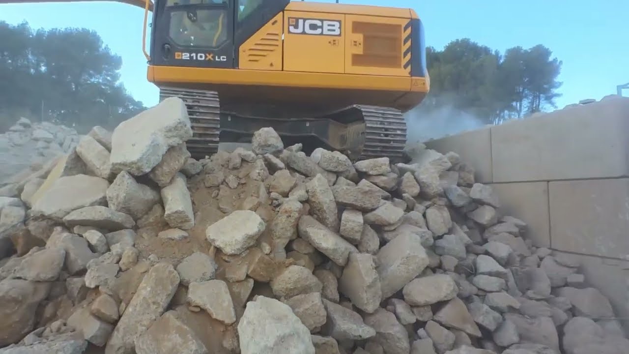 Finlay IC-100 treballant a Sant Esteve de Sesrovires