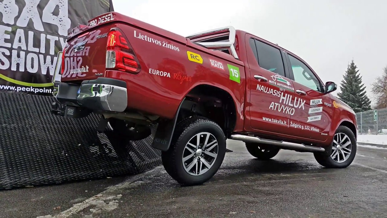 Toyota Hilux extreme test drive
