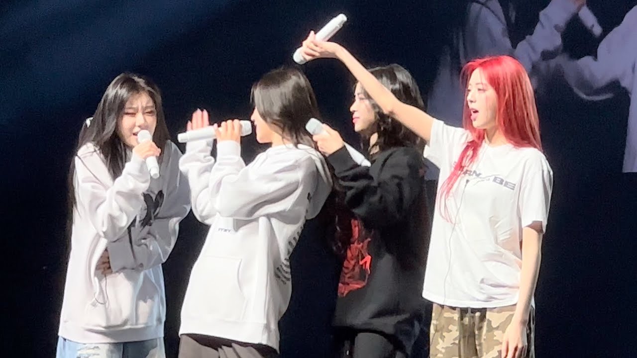 ITZY - VIP SOUND CHECK (MR. VAMPIRE, BOYS LIKE YOU, IN THE MORNING Snip, NOT SHY) - Oakland (fancam)