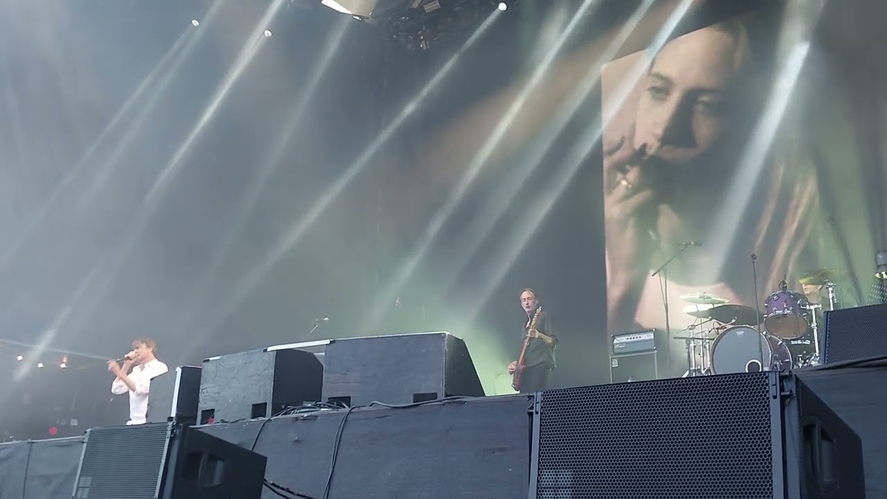 Suede - The 2 of Us 06/07/24 Cardiff Castle live 2024
