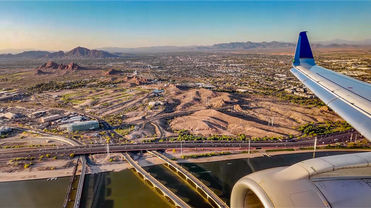 TOUCHDOWN IN PHOENIX! RIDING THE UNITED EXPRESS EMBRAER 175 ACROSS THE DESERT TO SKY HARBOR - W/ ATC