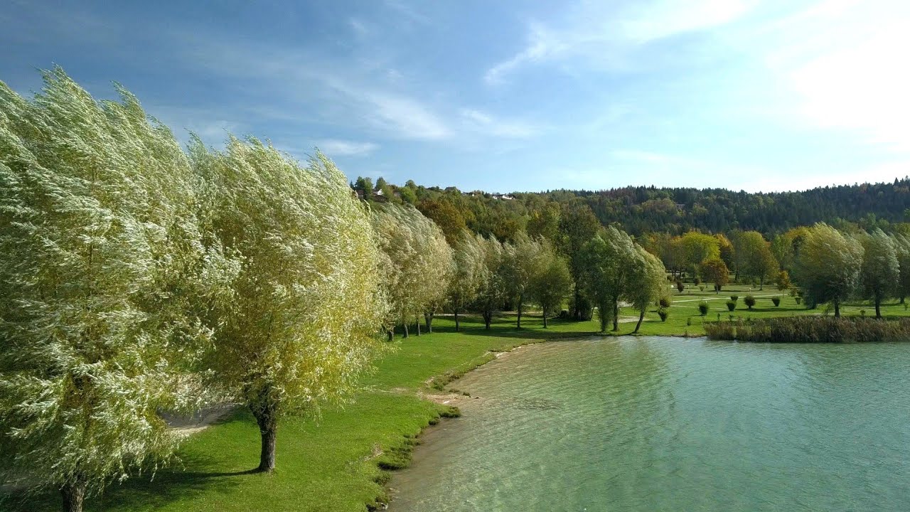 Clairvaux-les-Lacs.  Le Jura . Franche Comté . Région des lacs