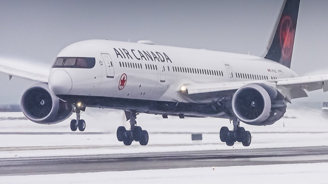 (4K) Heavy SNOW Arrivals & DE-icing | Snow Plane Spotting at Vancouver YVR