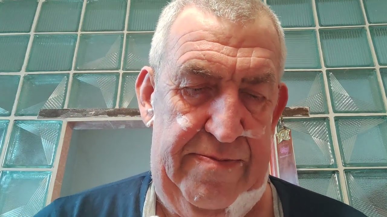 Robert Klaas Solingen- straight razor shave test