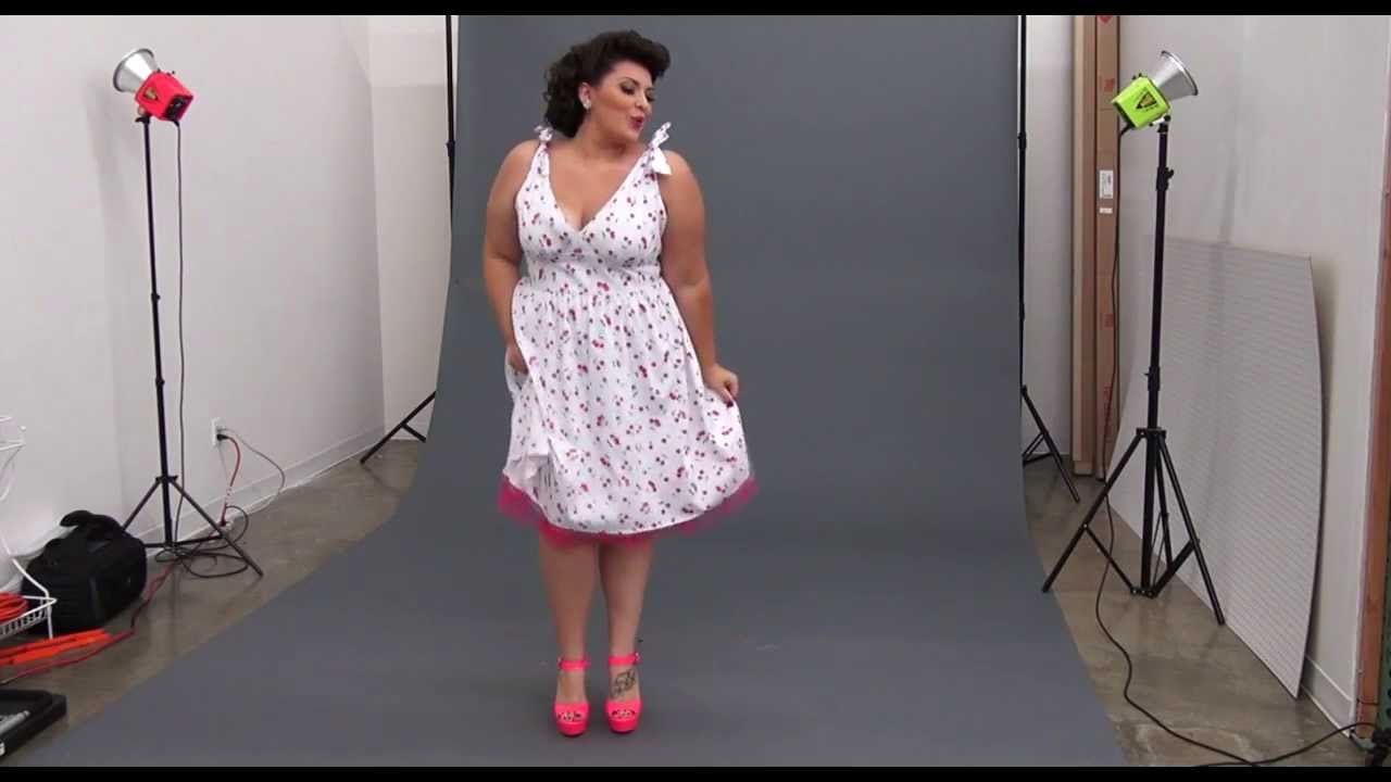 Curvy Kitten Pin-Up Plus in Sizes 14 - 32 by SWAK Designs