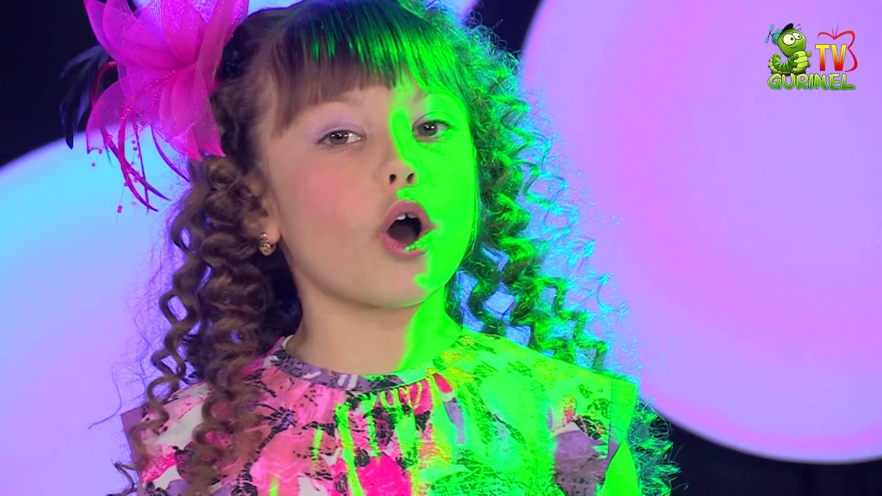 ANA-MARIA SI IRIDANA - PAPUSELE (Do-Re-Micii)