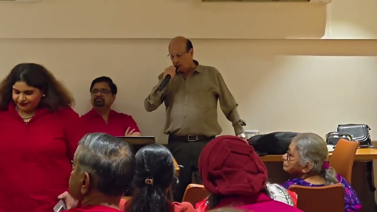 Zinndgi Kaisi Hay Paheli Ahe. by Anil Datta 