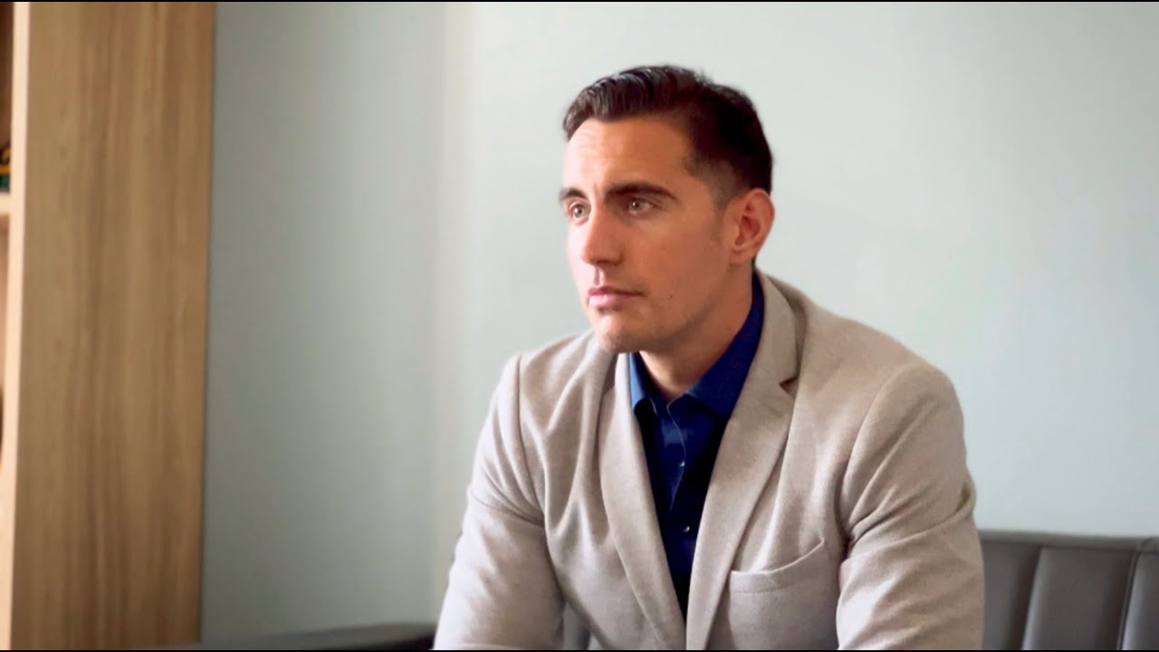 J5 | Alex Torres '12