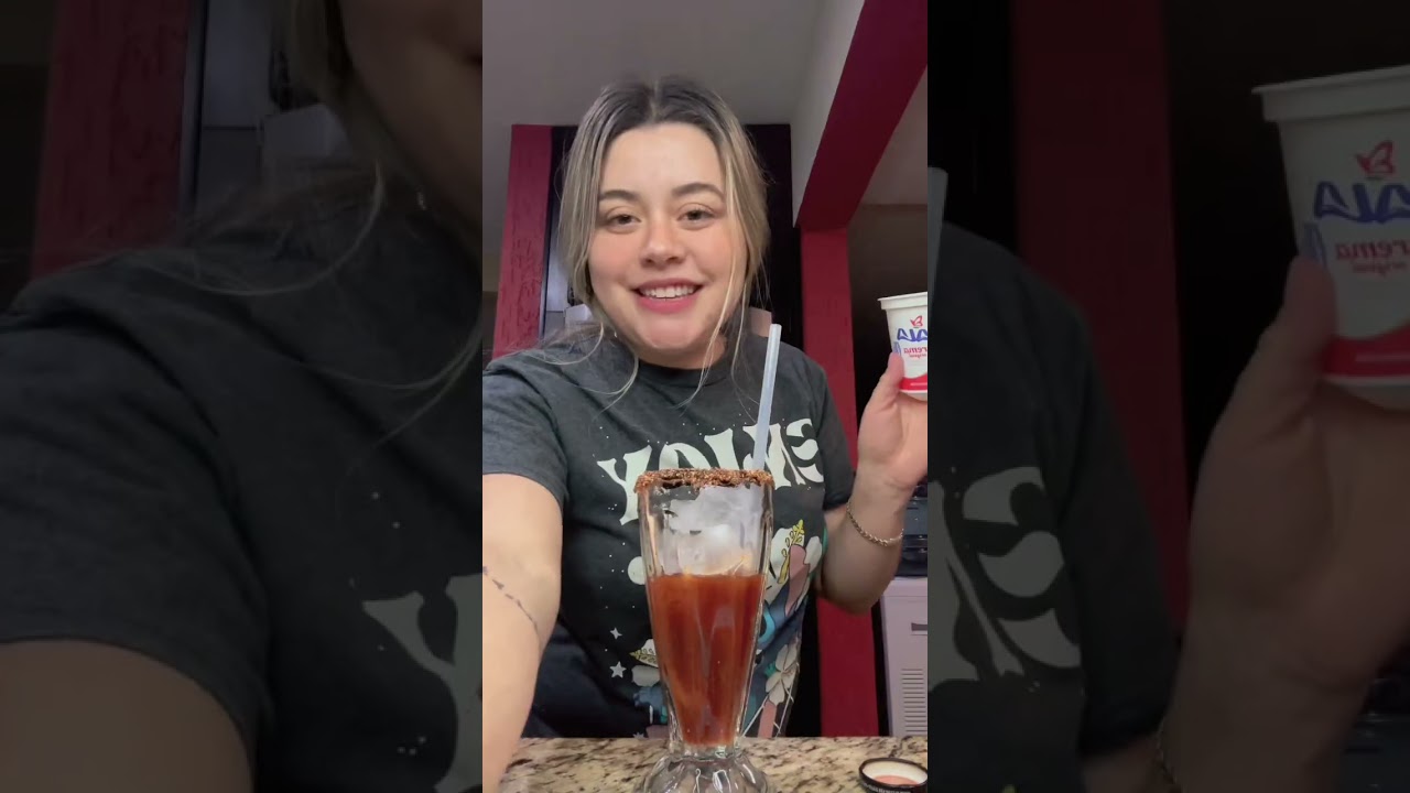 Acompańenme a prepararme una michelada 🤤 véanlo hasta el final..  #micheladas #humor 