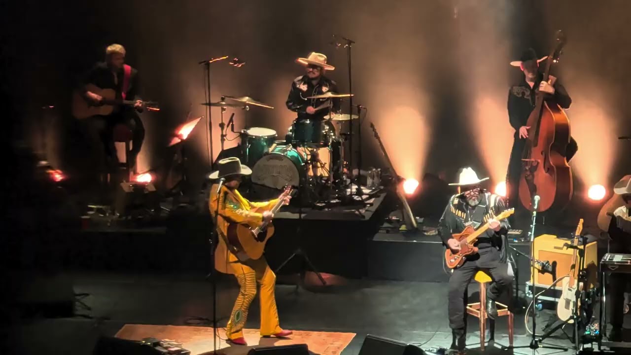 Waylon - Time Jumper tour 2026 Oude Luxor