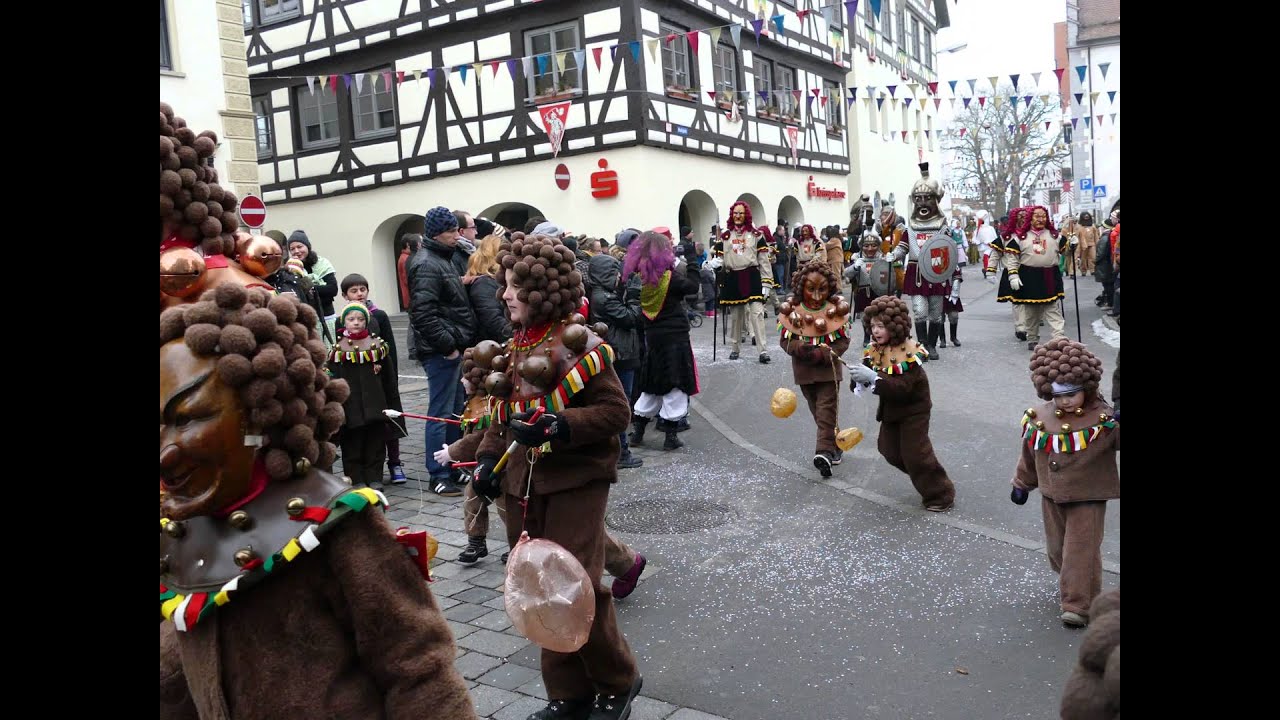 Umzug beim Boppelesonntag 2015 der Narrenzunft Gole Riedlingen