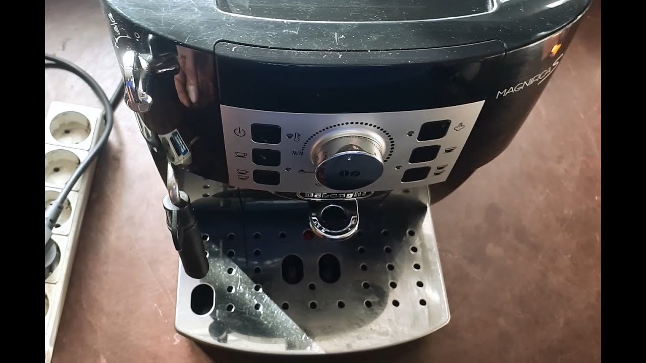 Кавова машина delonghi magnifica s не вмикається. Ремонт кавомашини delonghi #youtube #electronic