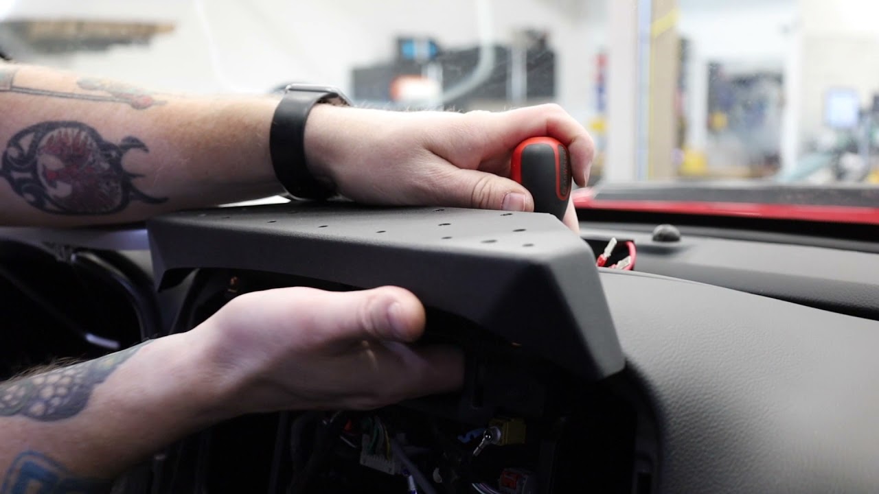 Chevy Colorado GMC Canyon Dash Mount install