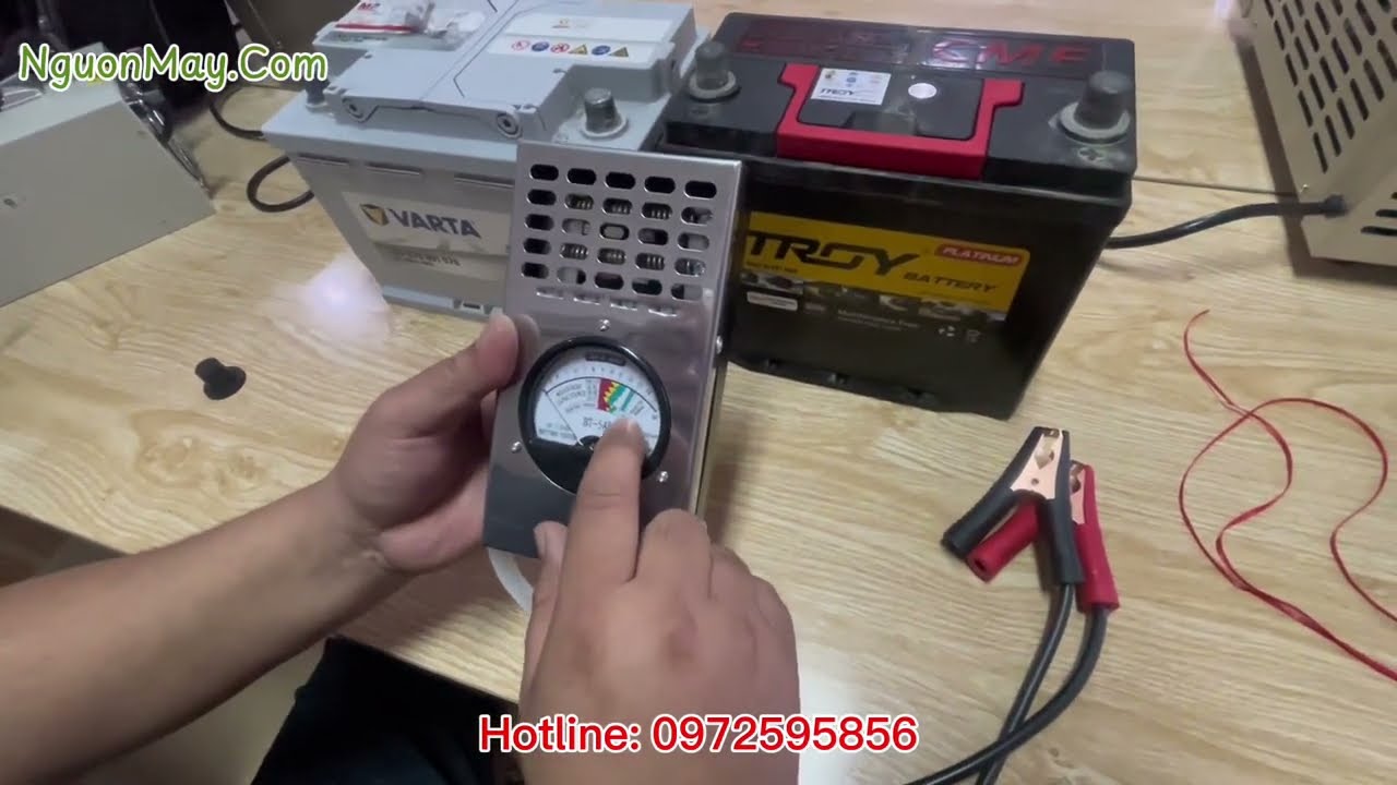Máy Kiểm Tra Bình Ác Quy Ô Tô Xe Máy , Máy Test Bình Ác Quy 12V 10-150A Chính Xác BT-54B