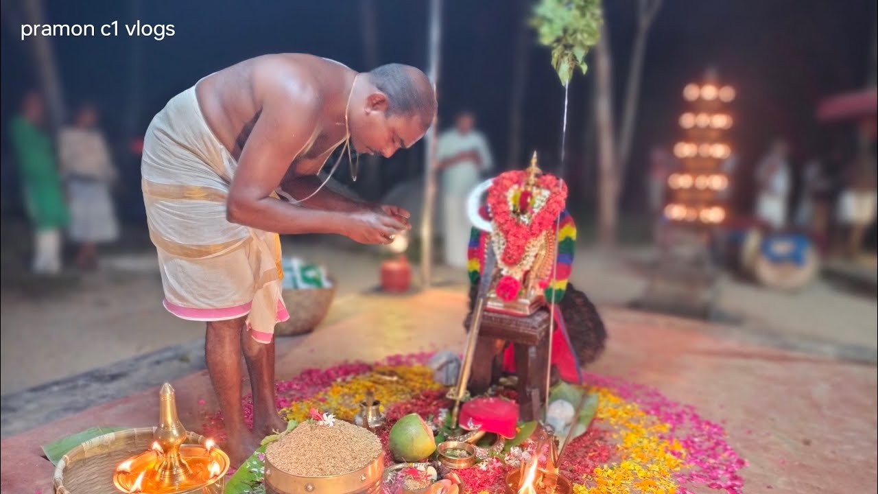 പൂണശ്ശേരിയിൽ അമ്മയുടെ തിരുസന്നിധിയിൽ വടക്കുംകോയിക്കൽ അമ്മയുടെ അനുഗ്രഹ നിമിഷങ്ങൾ🙏❤️🙏