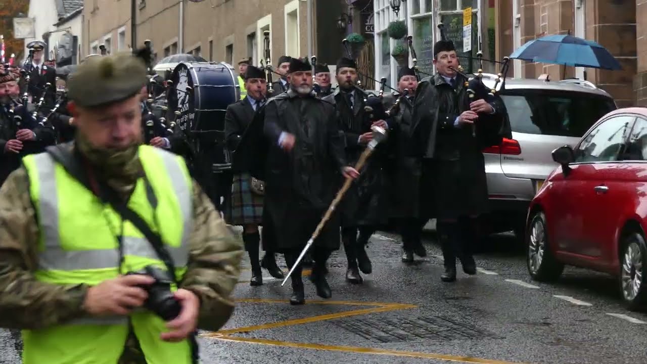 Stirling Remembrance Sunday Parade and Wreath Laying, 2015.