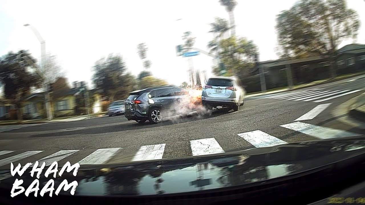 Rav4 T-Boned by Red-Light Runner Feet Ahead Of Me! + 19 more | Dashcam Stories 136