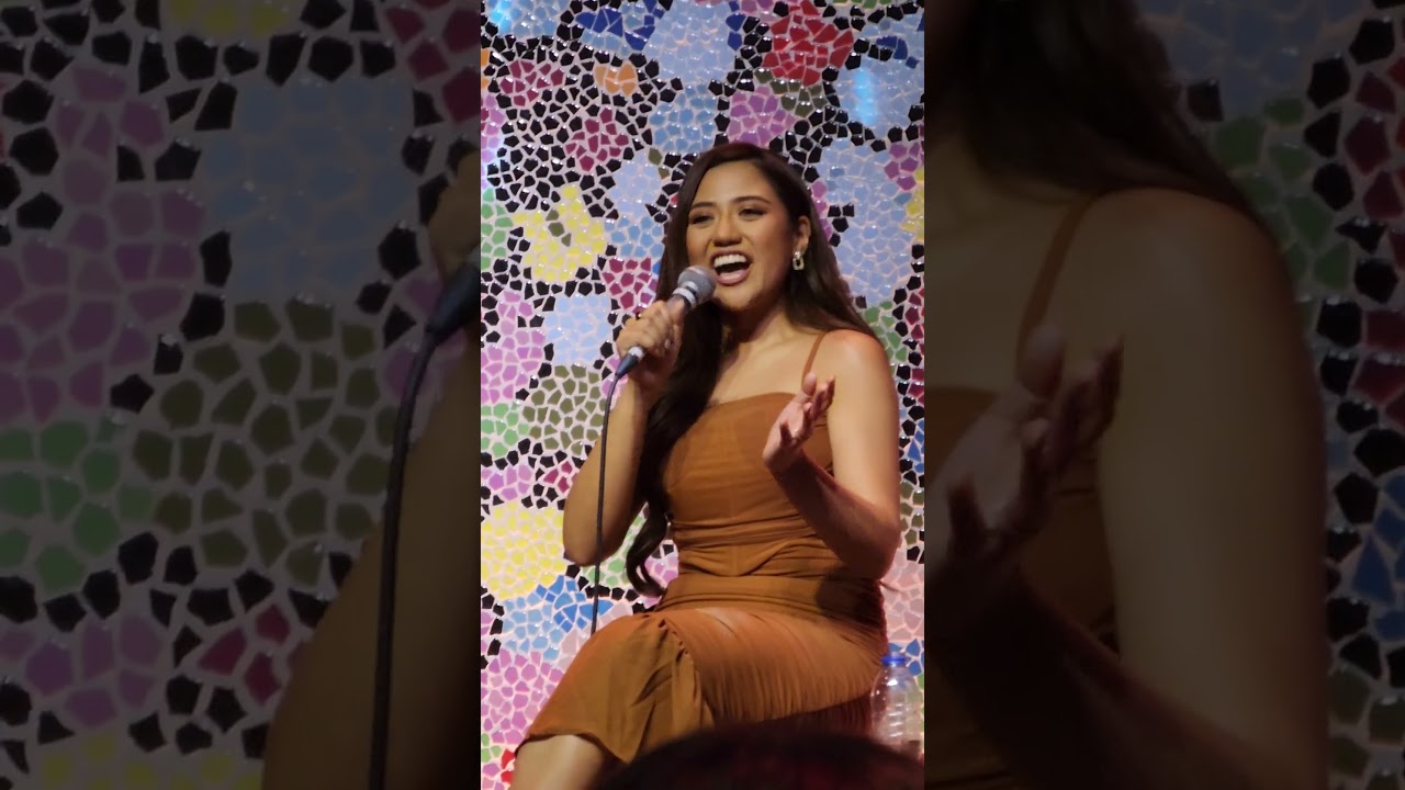 Феникс Мориссетт из Азии на медиа-конференции Ember.