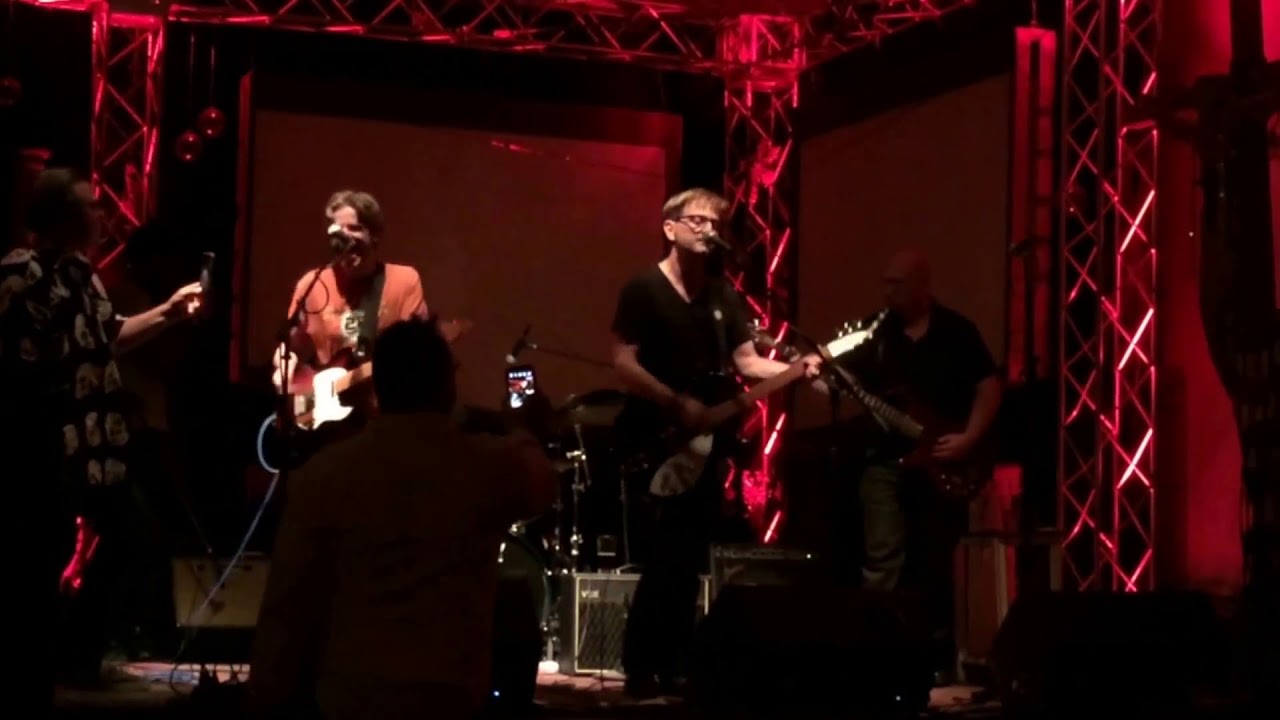 Milkshake Jones -For You  live at the Stage on Herr
