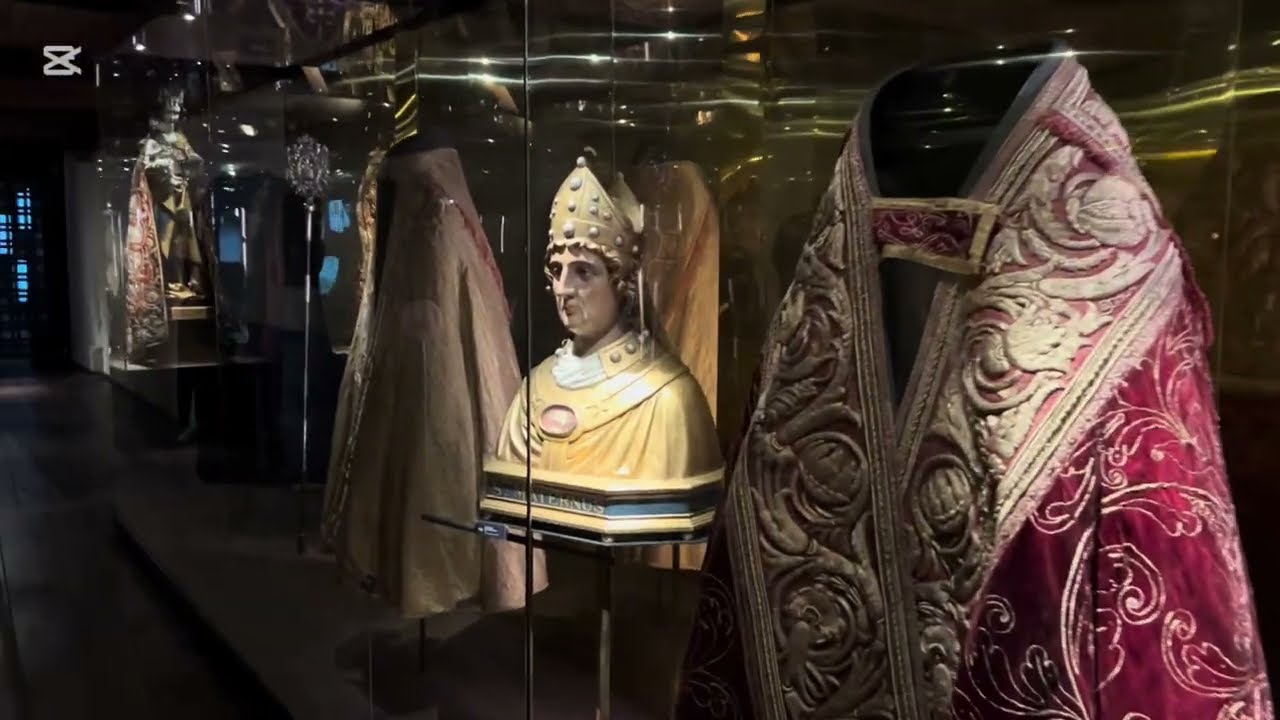 Tour in Teseum Tongeren | Treasury | Museum Belgium Part 1