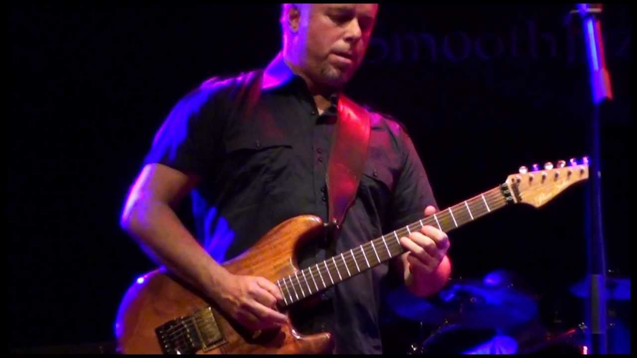 CHIELI MINUCCI and SPECIAL EFX - Metropool - Hengelo