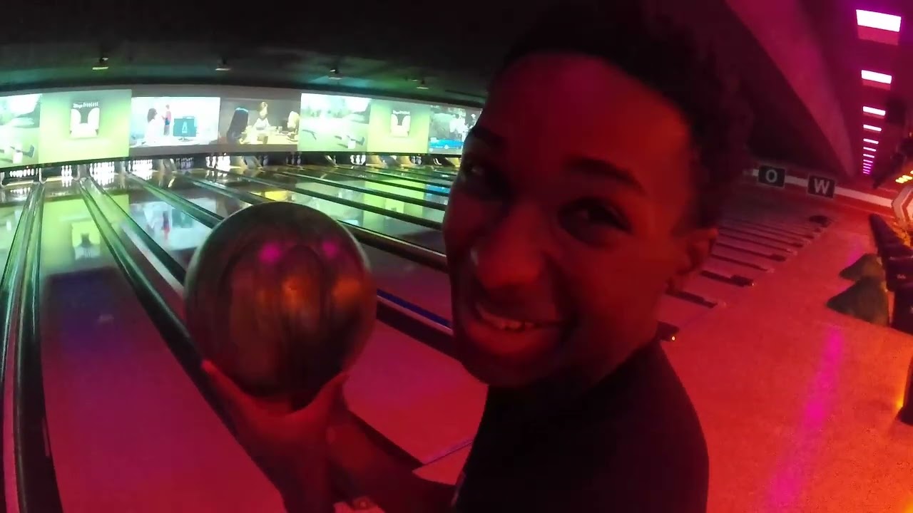 Who's the best at bowling??