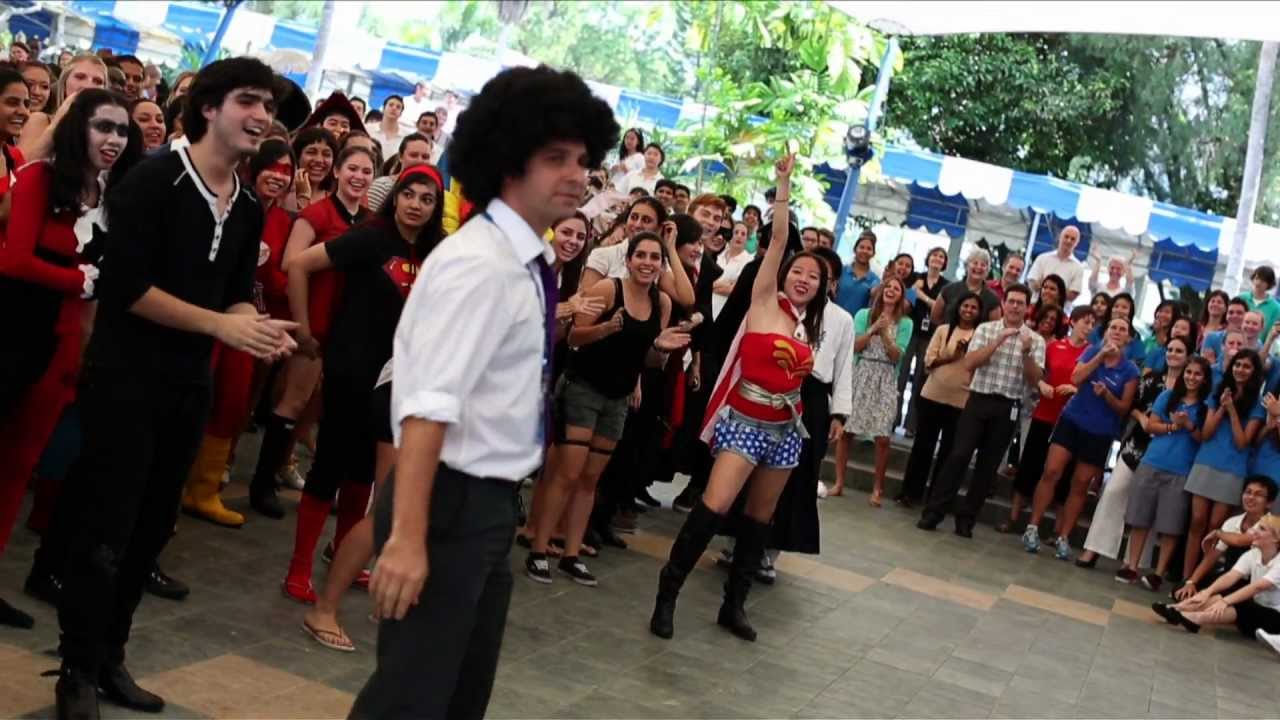 UWCSEA Flash Mob Grade 12 leavers