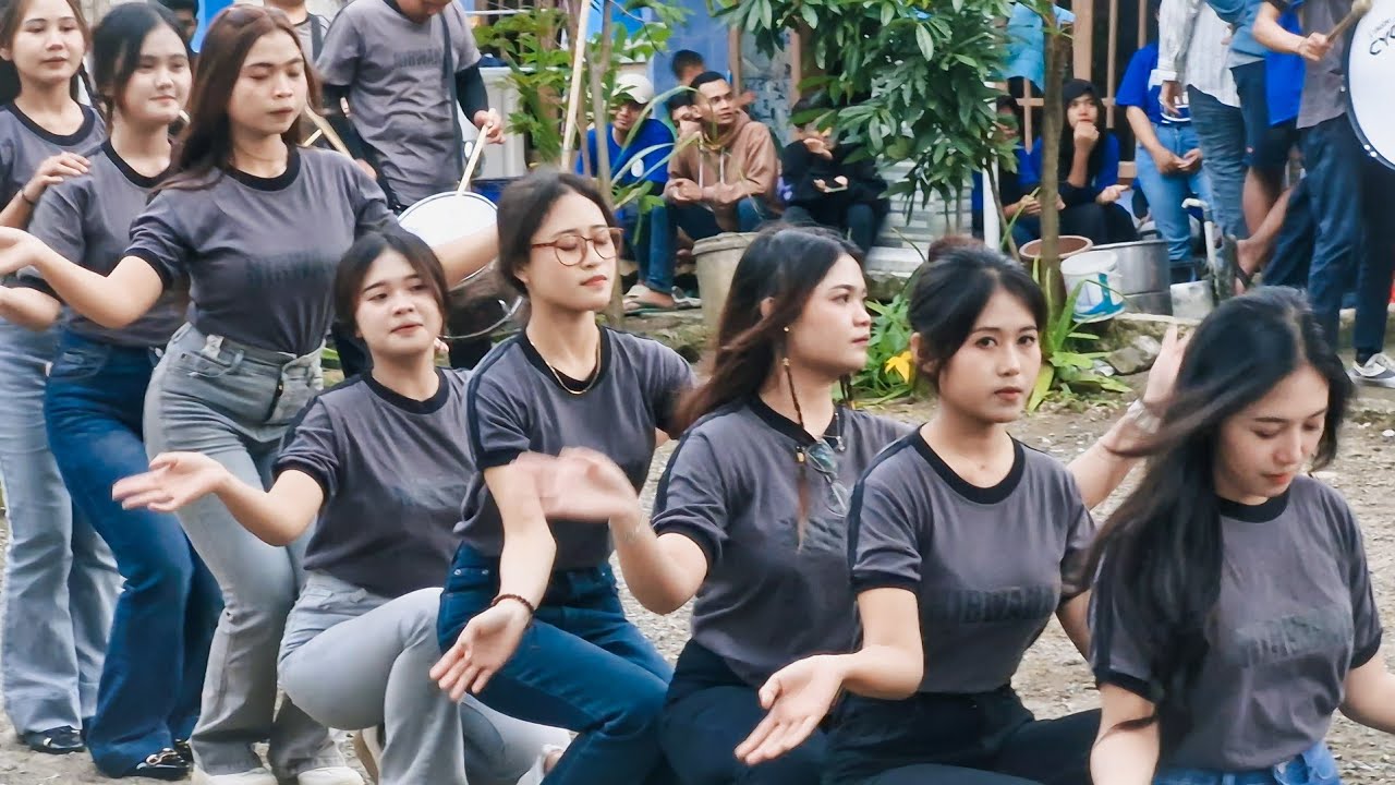 NGABUBURIT GEOL GEOL BERSAMA MAYORET CANTIK NIRWANA DI WRINGINJAJAR MRANGGEN 