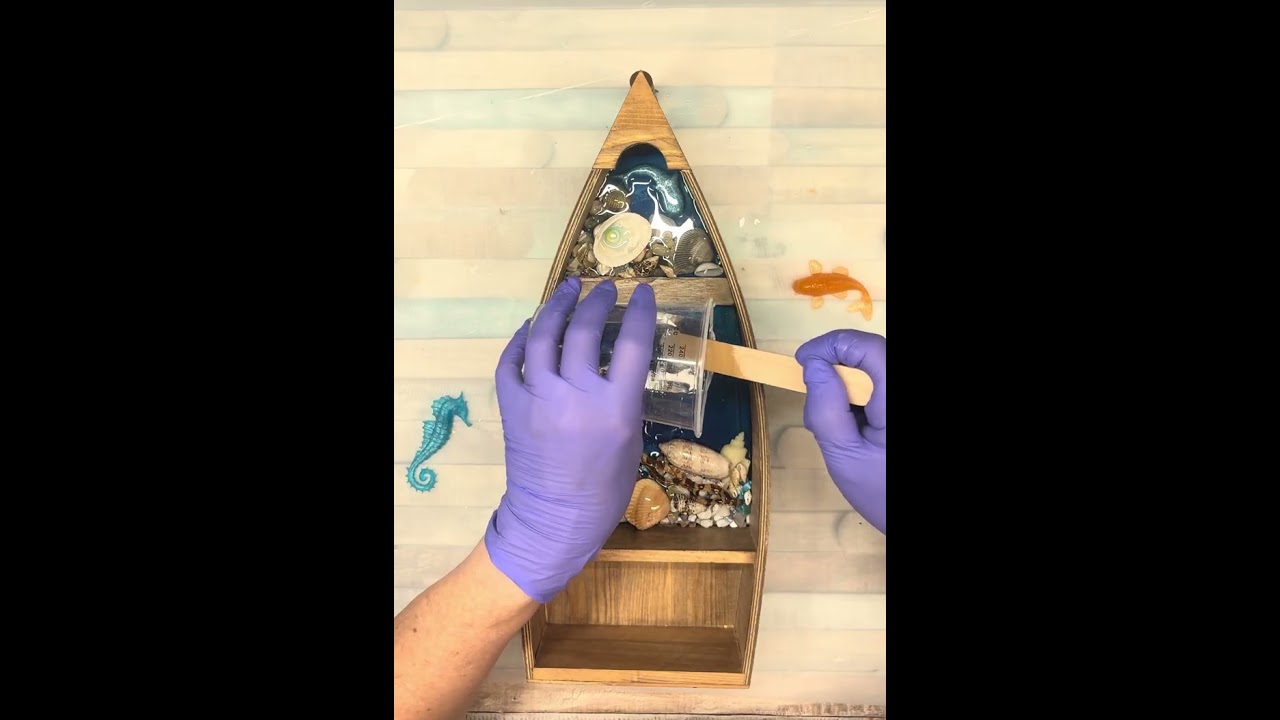 #90 Lost at sea resin boat #resinforbeginners #resinart #resincrafts #boat 