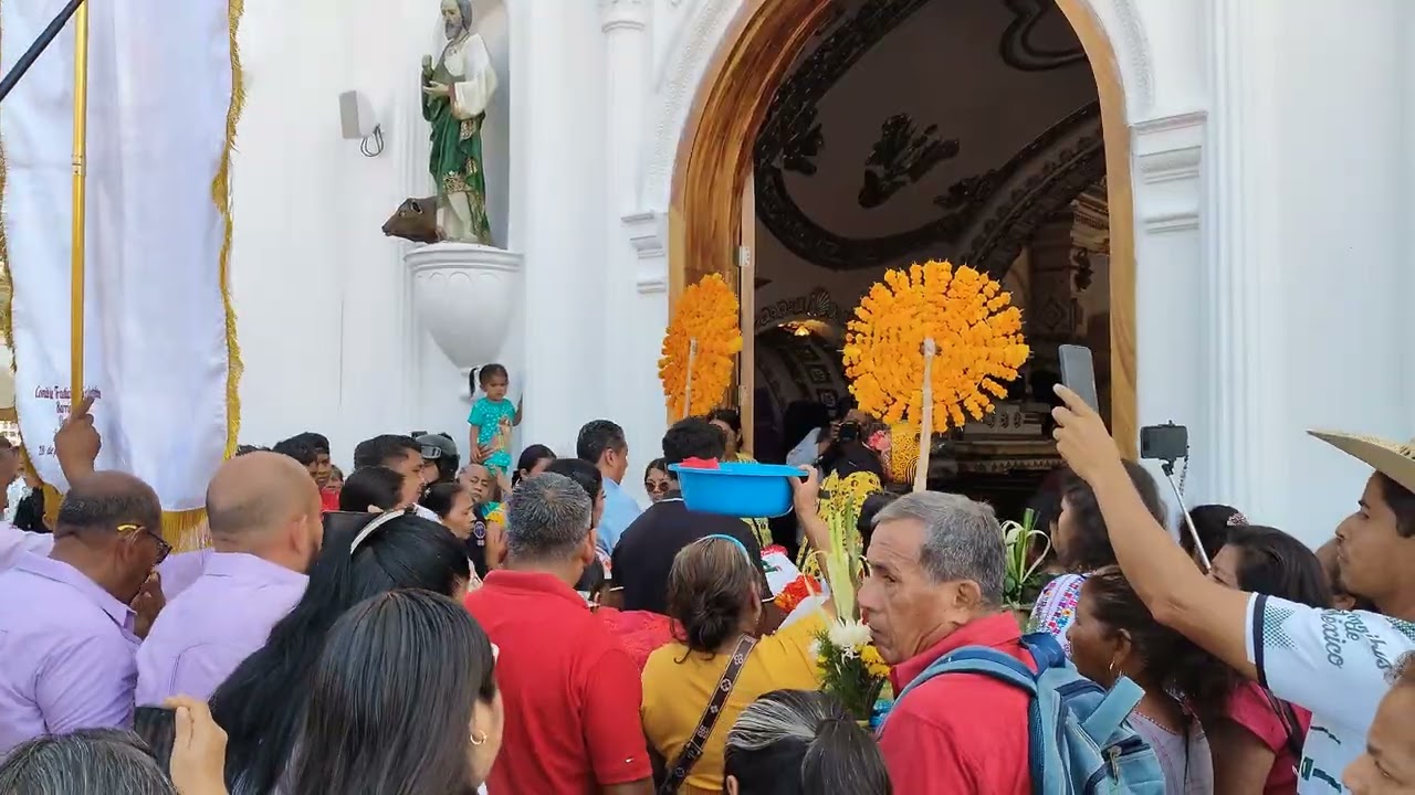 Llegada de los peregrinos de Azoyú con la ofrenda al santuario del Sr. del Perdón - 4-03- 2026
