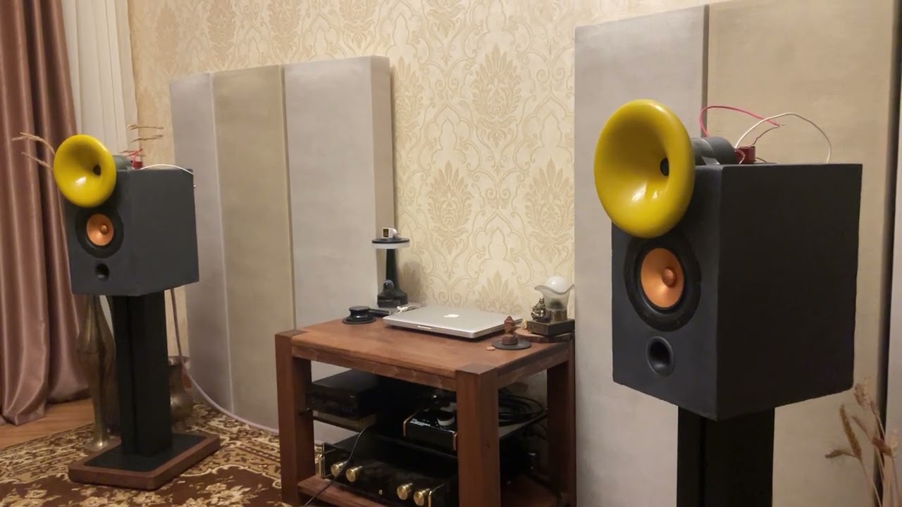 Markaudio Speakers   Electrocompaniet ECI-2