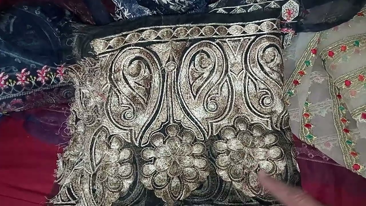 Less is for sale Fehmida collection shop name  0331577 5641