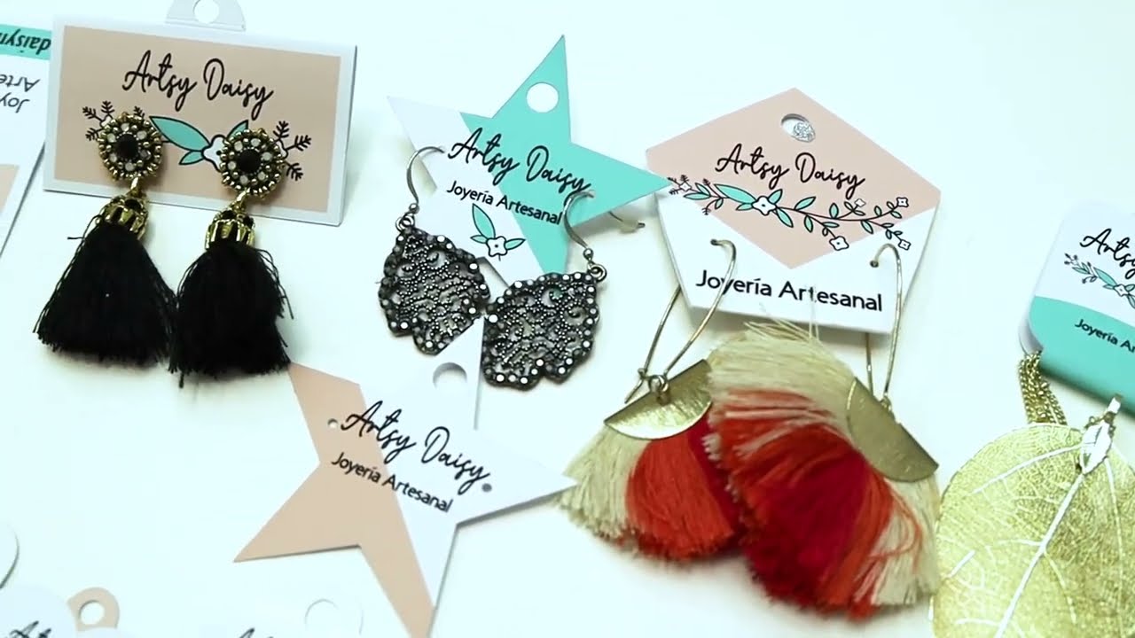 Custom Jewelry Labels with Cricut Print then Cut {FREE Templates}