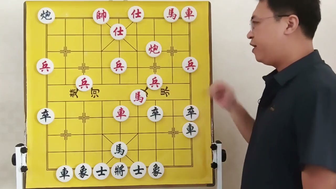 后手不败神布局，屏风马诡异飞刀 #热点 #象棋 封神飞刀，屏风马破当头炮；诡异杀招一出手，后面可以随便走！#象棋布局 #象棋残局