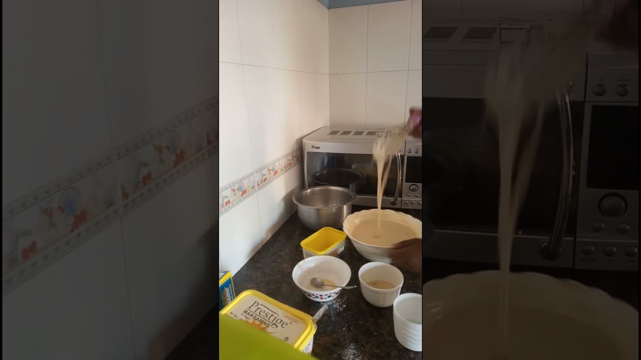 Baking a chocolate cake for first time//delicious 😋