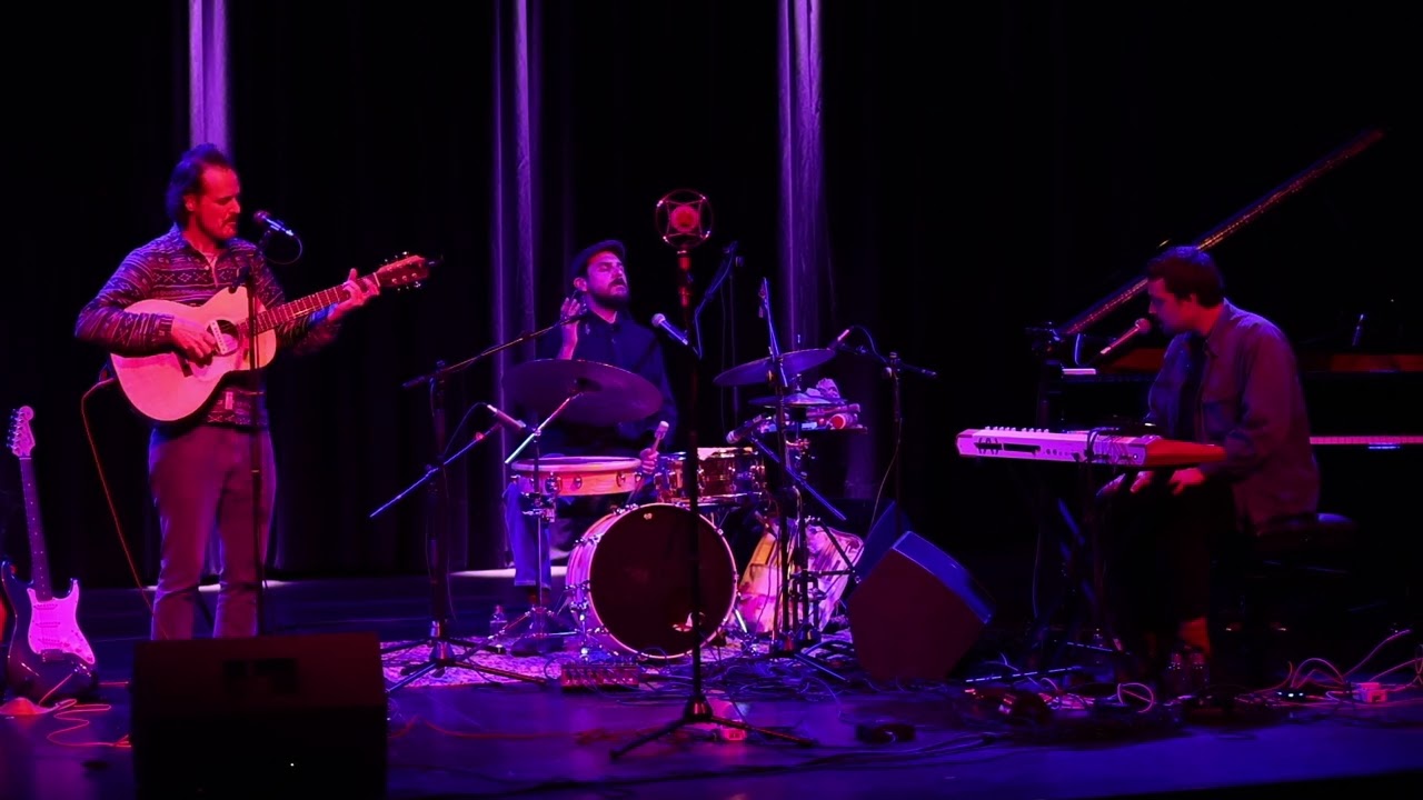 CLUB DEL RÍO - TEATRO EL ALBÉITAR - UNIVERSIDAD DE LEÓN 28.2.25 - 2