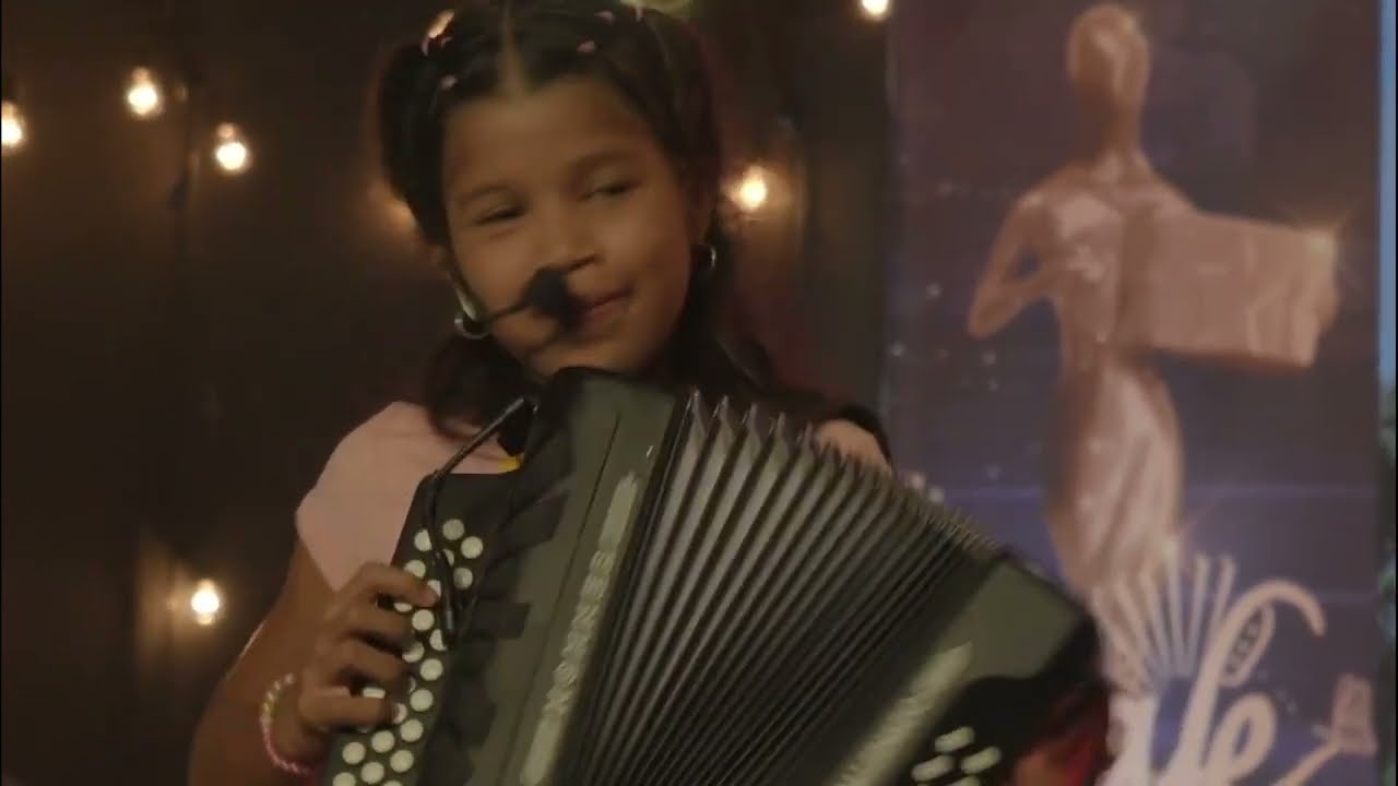 Anny Gulfo interpreta CRUCITA festival vallenato de mujeres EVAFE 2020