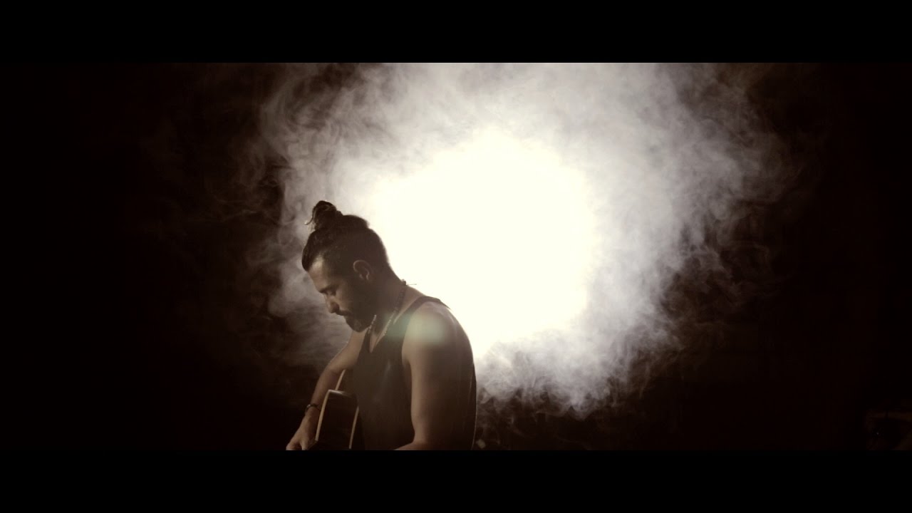 Buzzy Lao - Ora Che [Official Video]