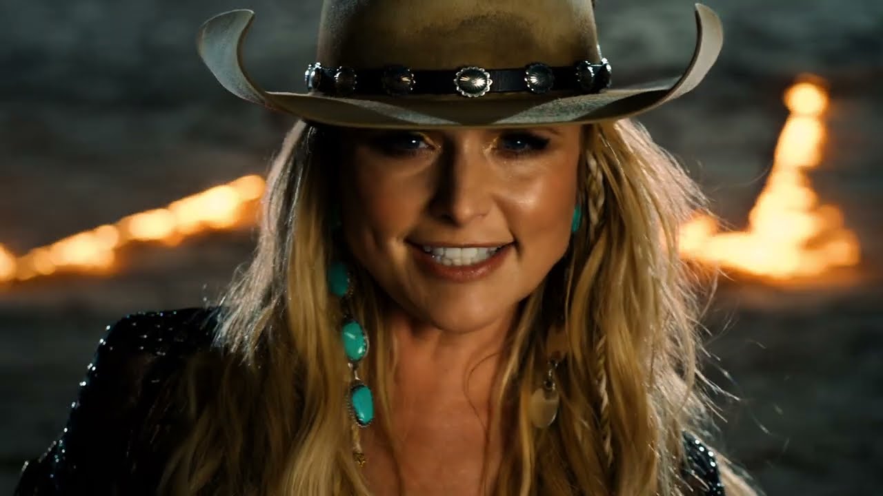 Miranda Lambert - Behind the scenes of the 