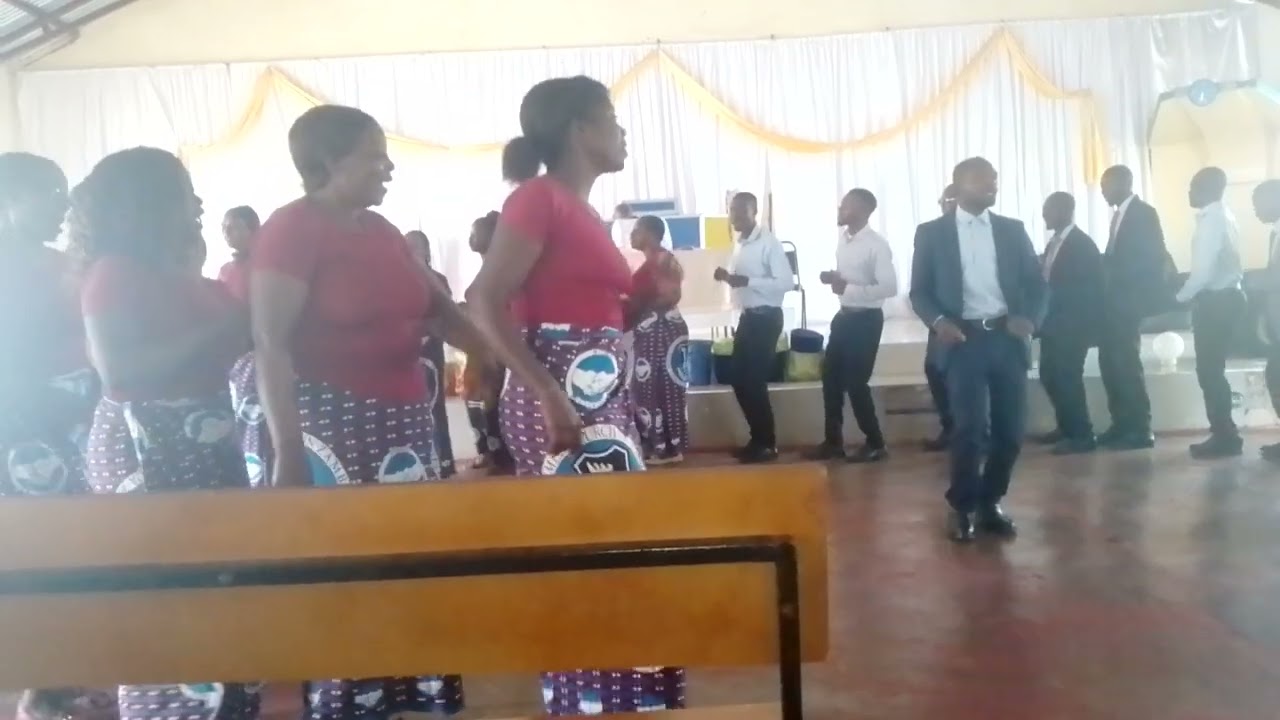 EMMAU CHOIR KATETE BOMA RCZ. TIKUYAMIKANI YESU