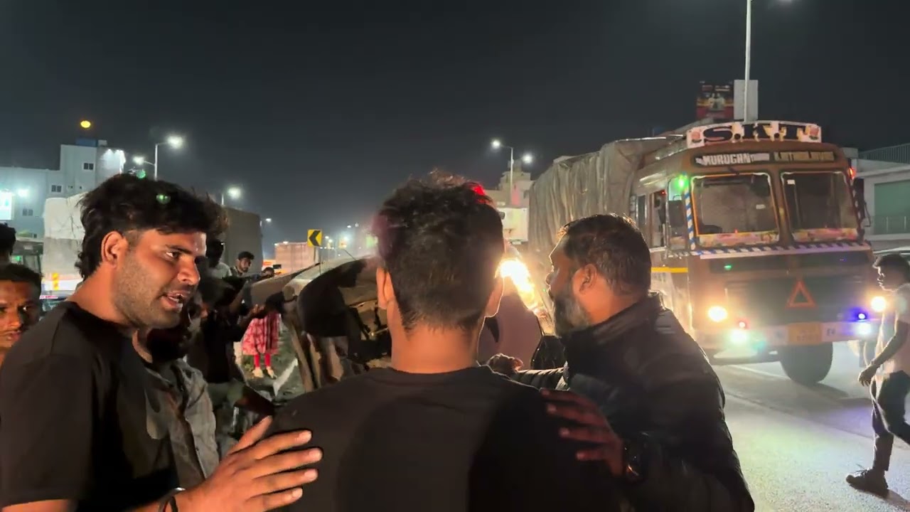 Banglore highway par hua accident 🥲