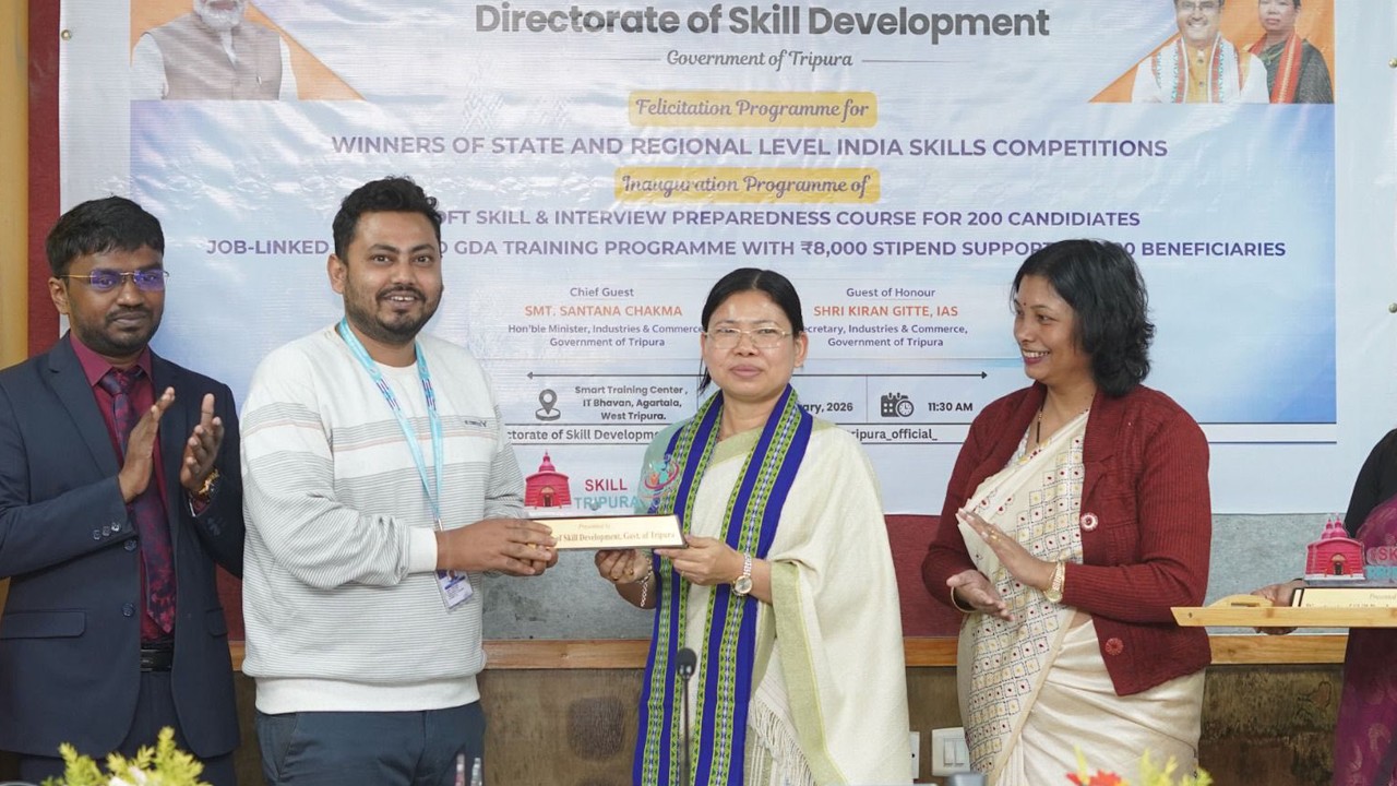 Minister Santana Chakma presided over an awards ceremony at the IT Bhavan in Indranagar