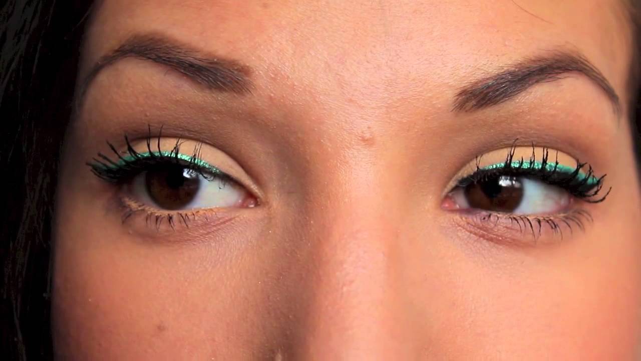 ❤ Liner Coloré : 2 Façons de le porter !